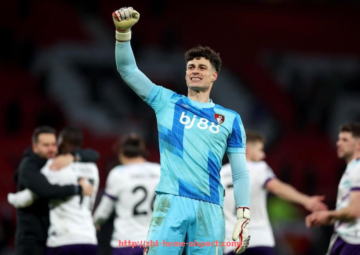 爱体育-西甲足球联赛徽标详细解析:历史演变与设计理念